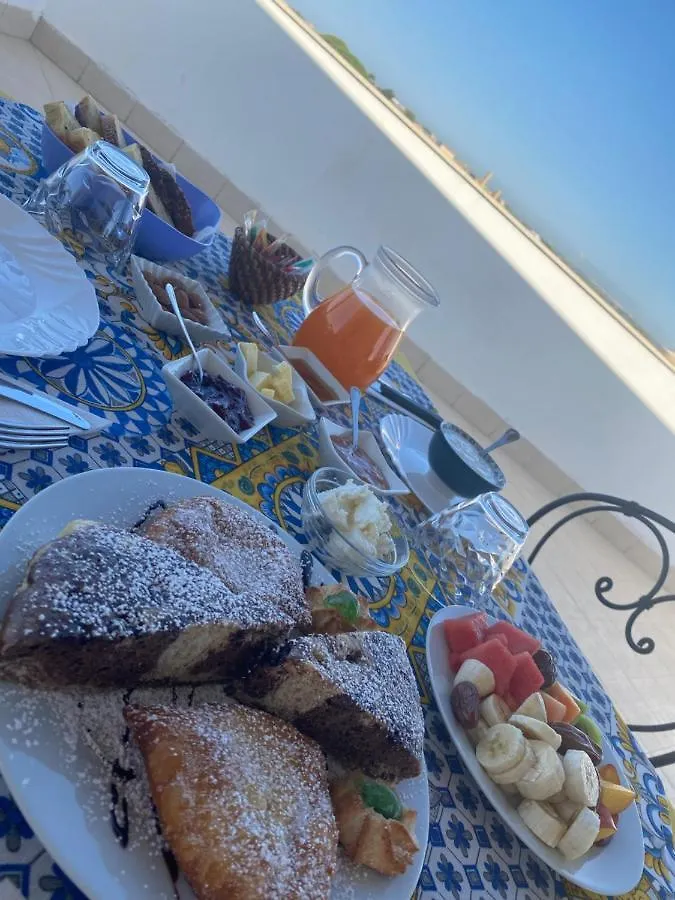 Bed & Breakfast Bed and Breakfast Il terrazzo dei templi Marinella di Selinunte Italia